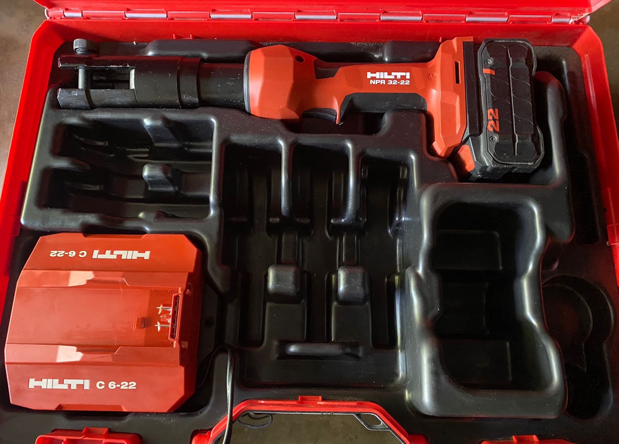 Sertisseuse Hilti Nuron NPR 32 22