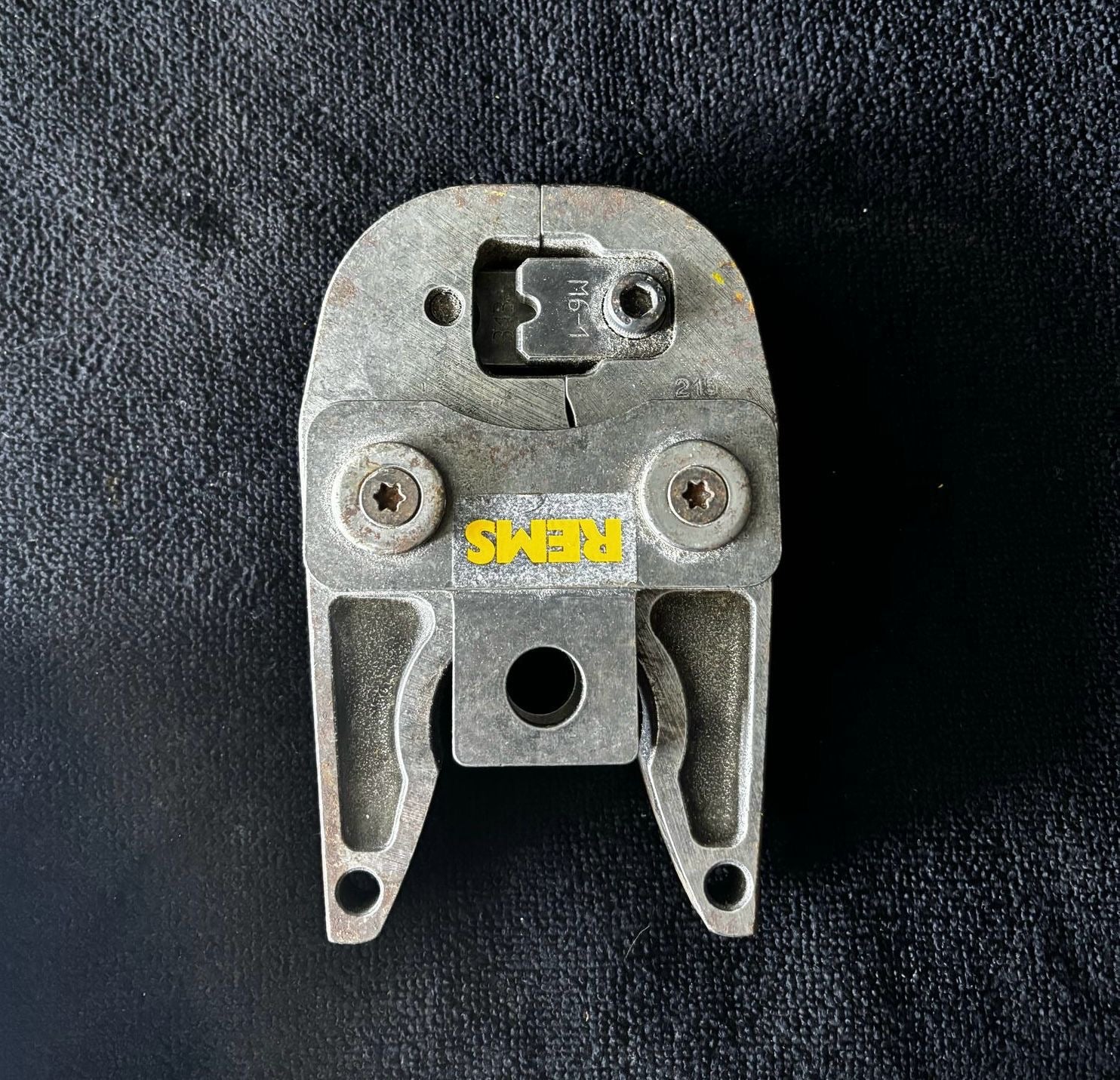 Coupe Tige Fileté Rems M6