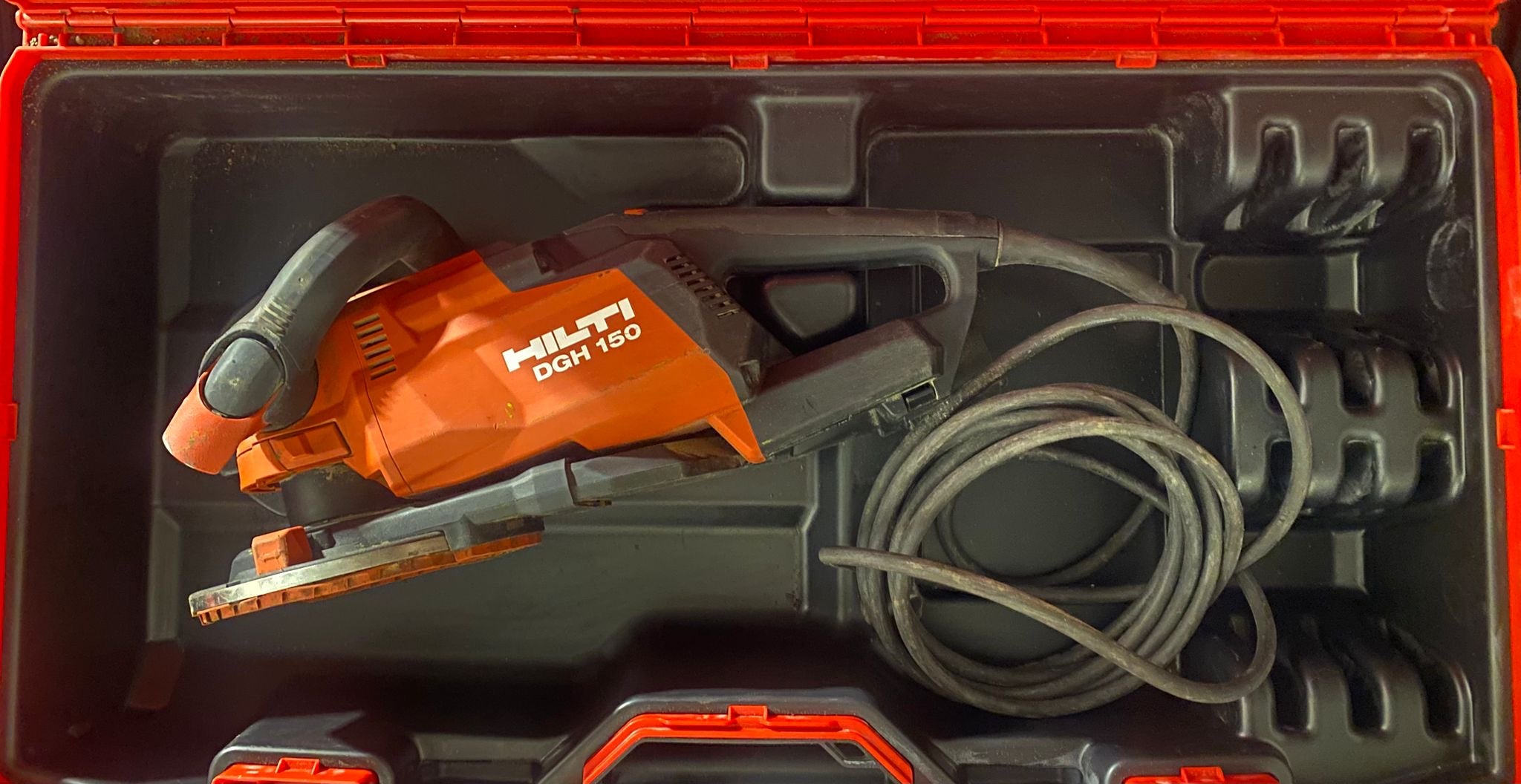 Ponceuse Béton Hilti DGH 150