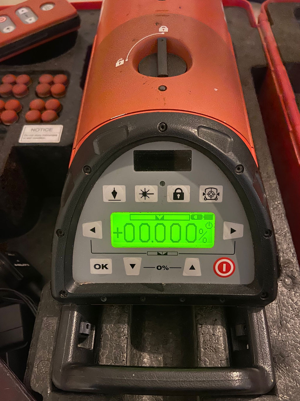 Laser Canalisation Hilti PP 10