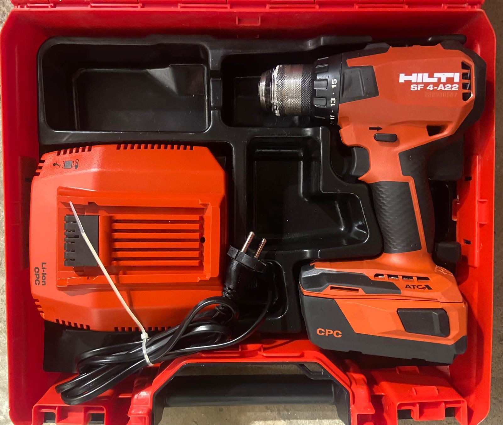 Visseuse Perceuse Hilti SF 4 A22