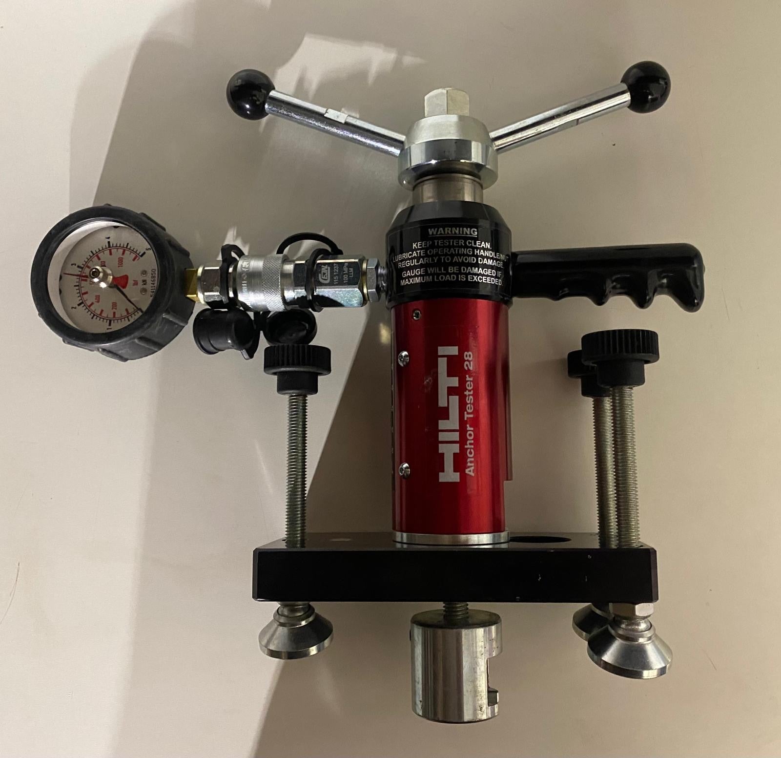 Testeur Chevilles Hilti HAT 28
