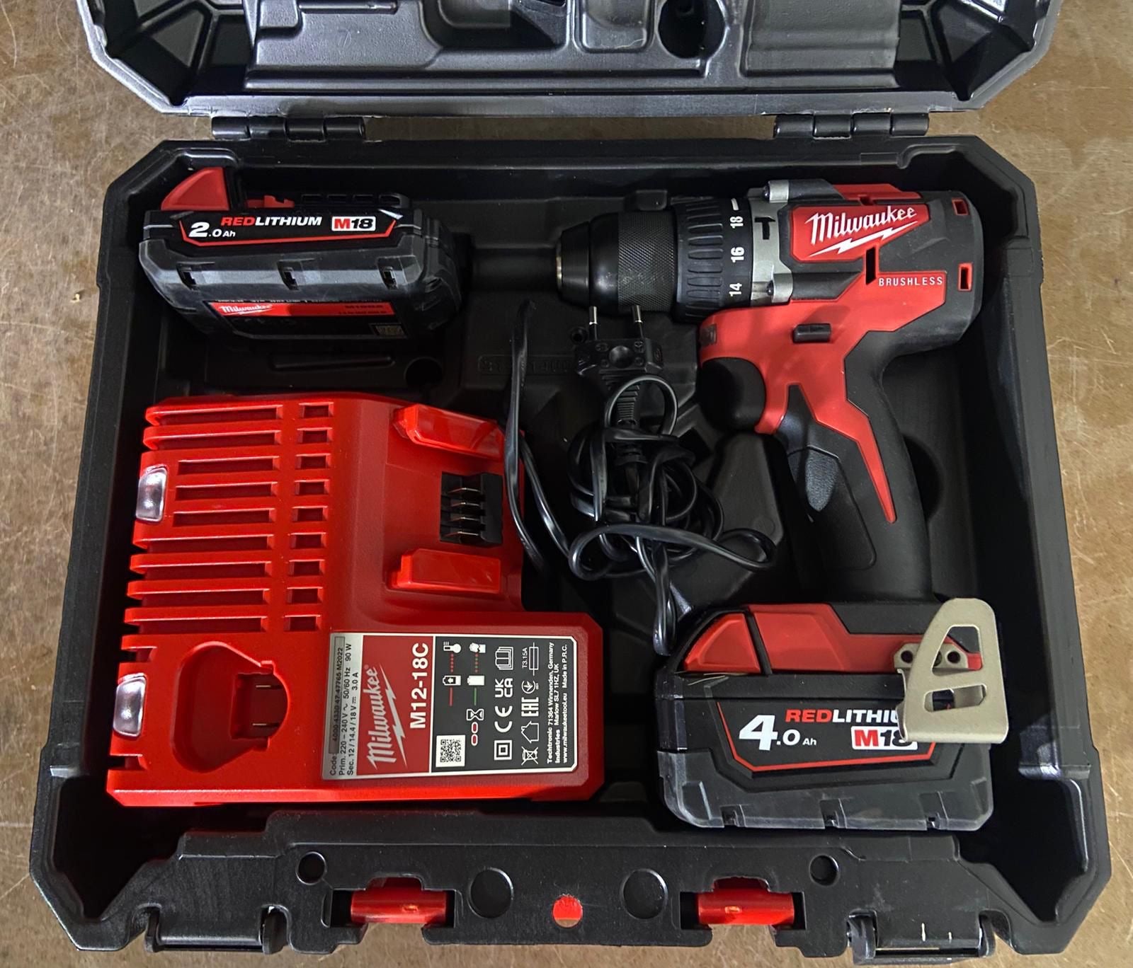 Visseuse Perceuse Milwaukee M18 CBLPD
