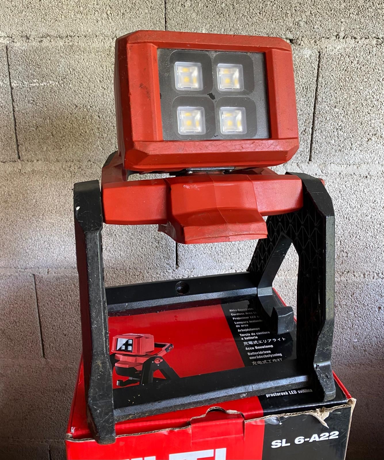 Projecteur LED Hilti SL 6 A22