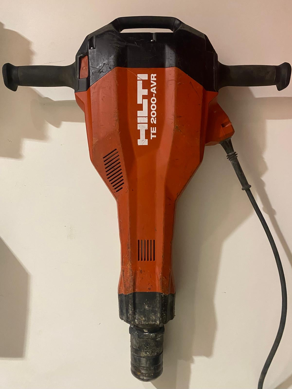 Marteau Piqueur Hilti TE 2000 AVR
