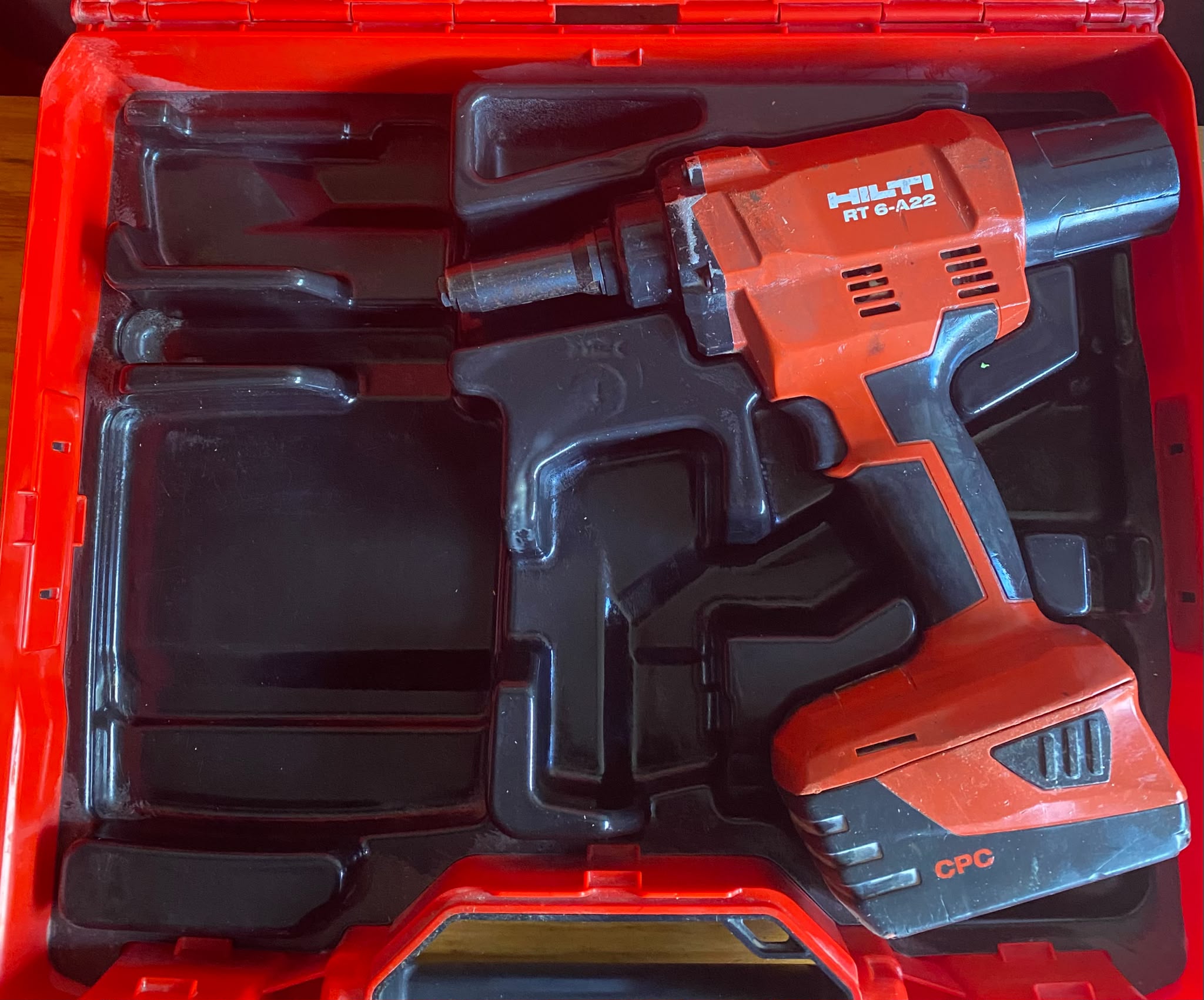 Riveteuse Hilti RT 6 A22