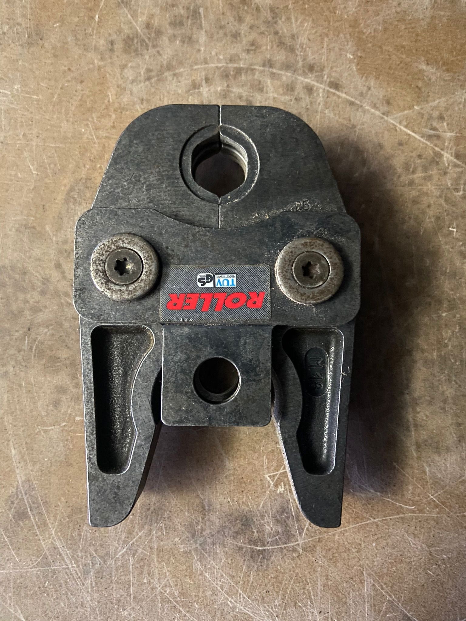 Mâchoire Sertisseuse Roller M18