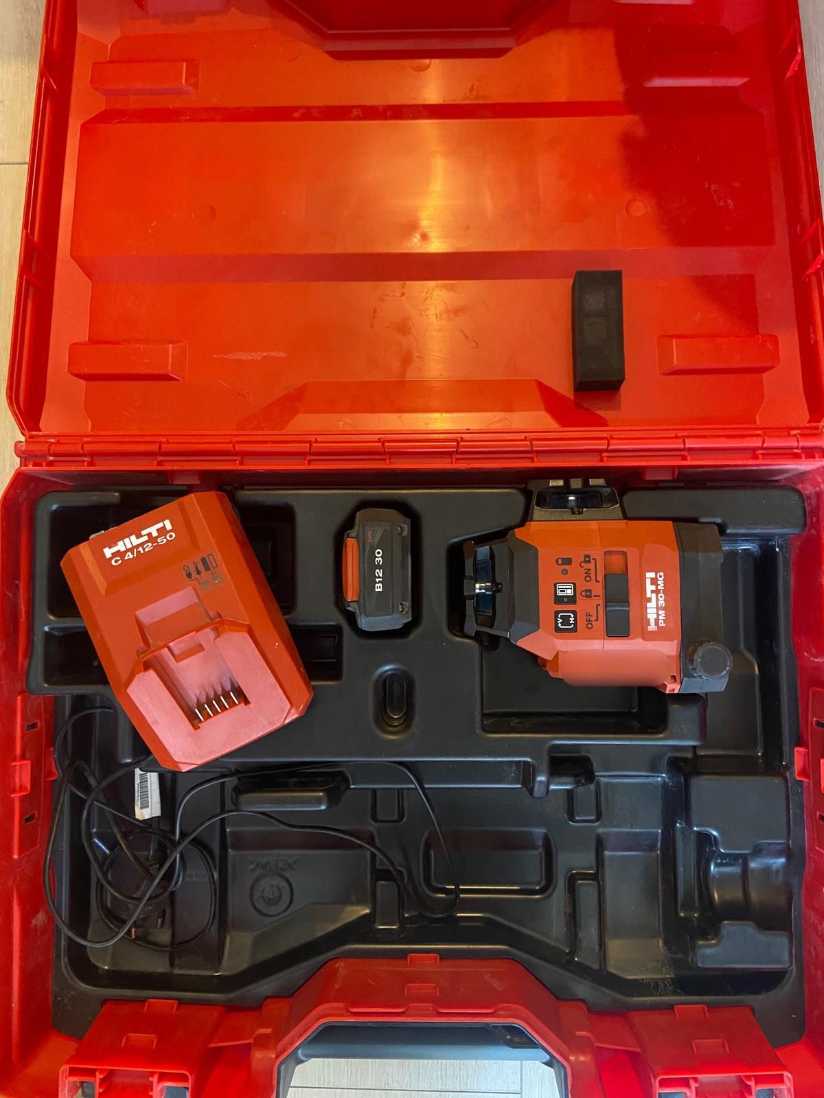 Laser Multidirectionnel Hilti PM 30 MG