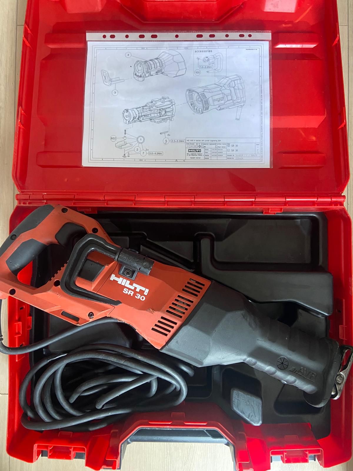 Scie Sabre Hilti SR 30