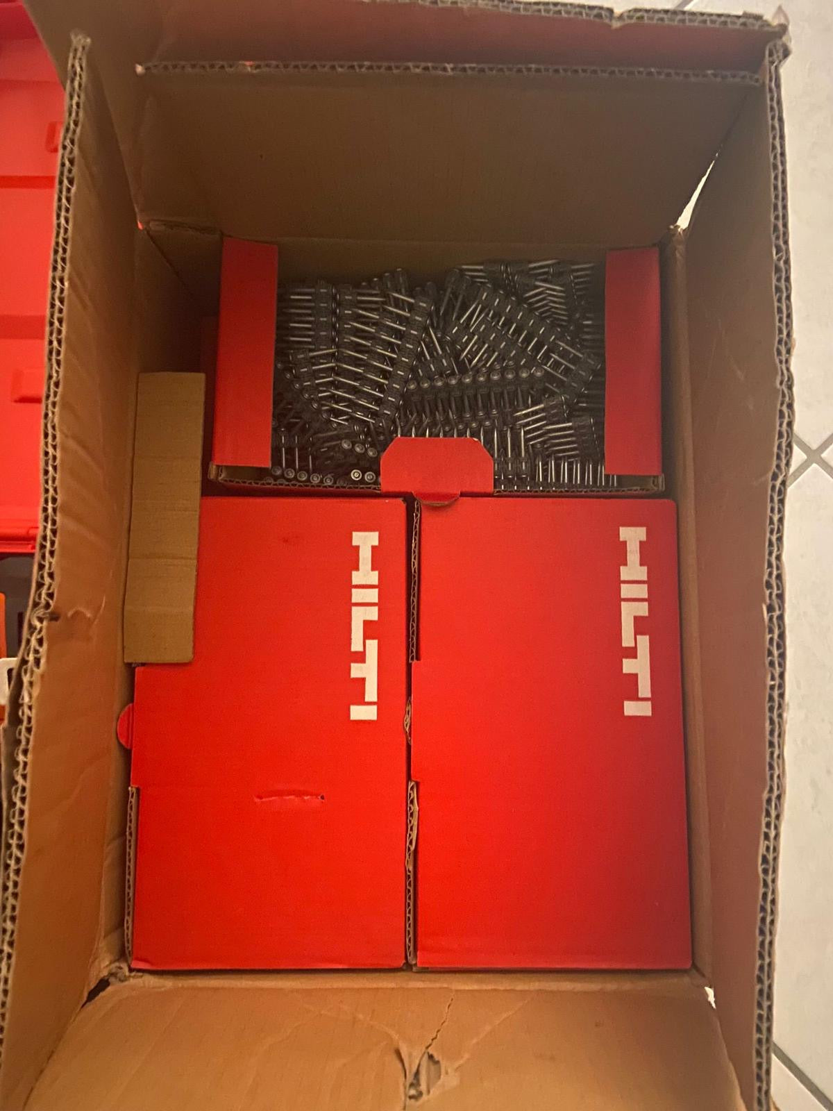 Cloueur à gaz Hilti GX 3 + 7200 clous