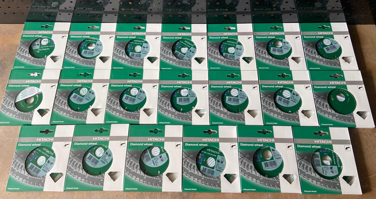 20 Disques Diamant Hitachi 125