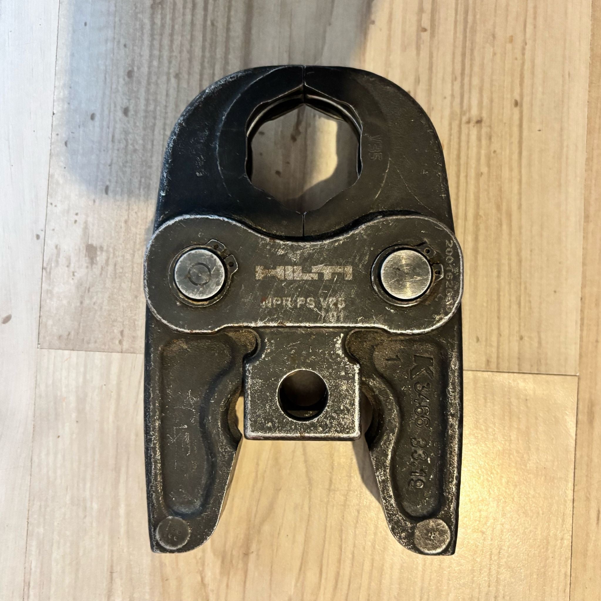 Mâchoire Sertisseuse Hilti NPR PS V35