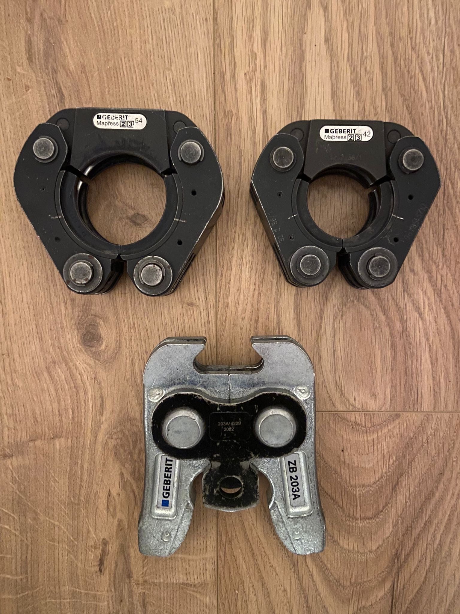 Boucles Sertissage Sertisseuse Geberit Mapress 42 + 54