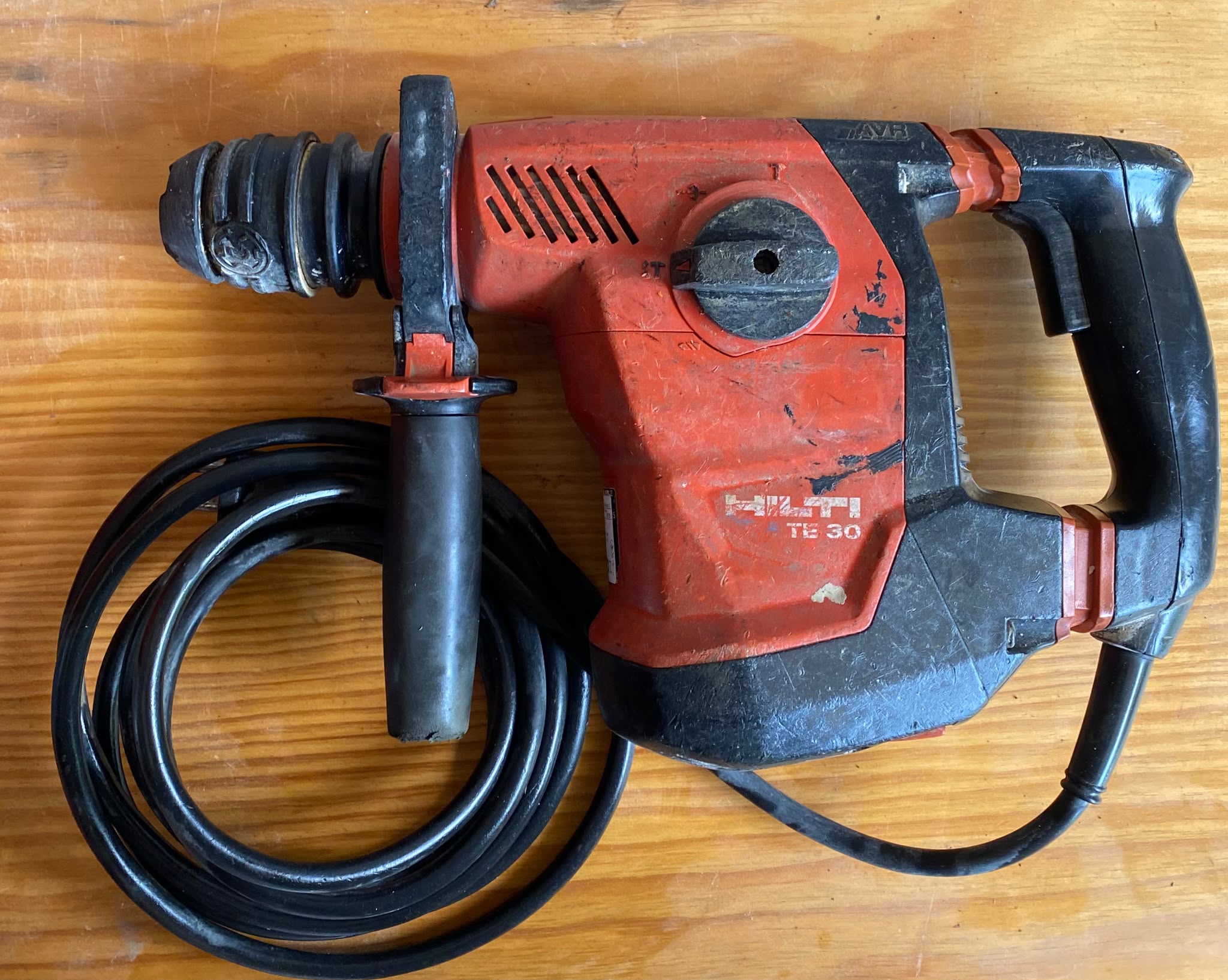 Perforateur Burineur Hilti TE 30 AVR