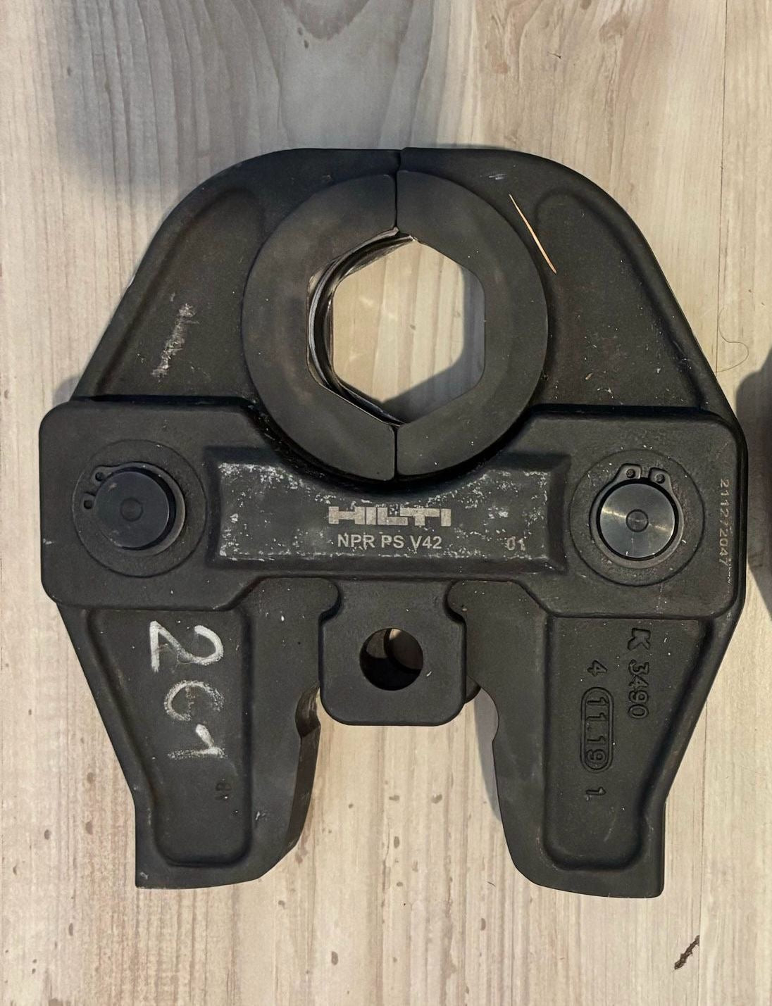 Mâchoire Sertisseuse Hilti NPR PS V42